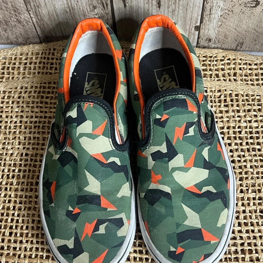 Vans Kids Slip On Camo Sneakers Size 3 Green Orange Canvas Shoes